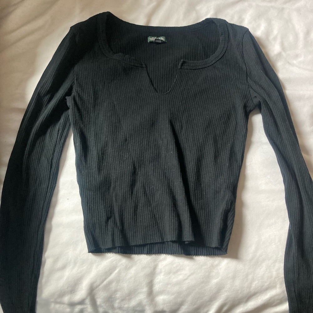 Ling sleeve basic top